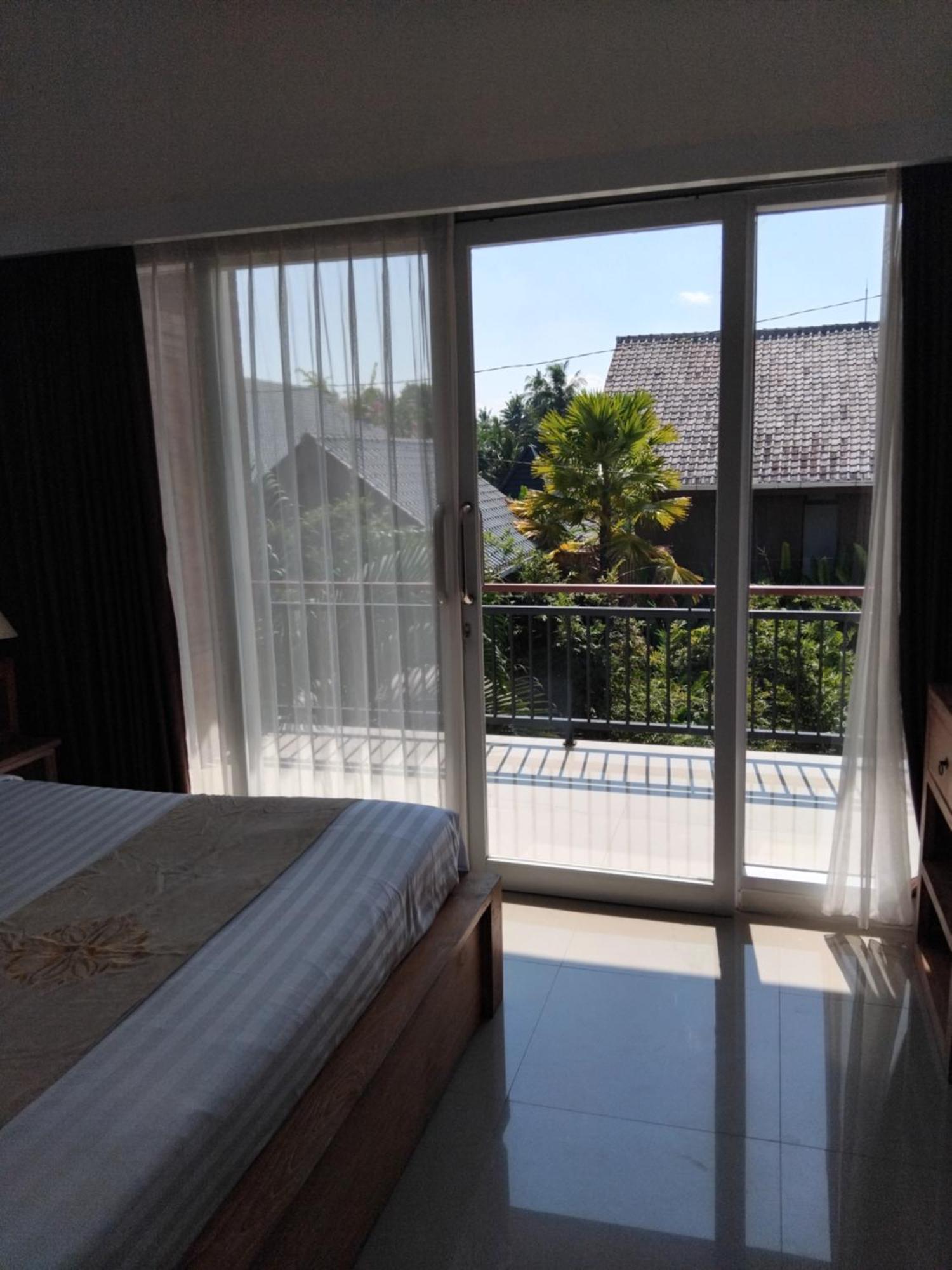 Sujiwa Ubud Hotel & Villa Екстер'єр фото